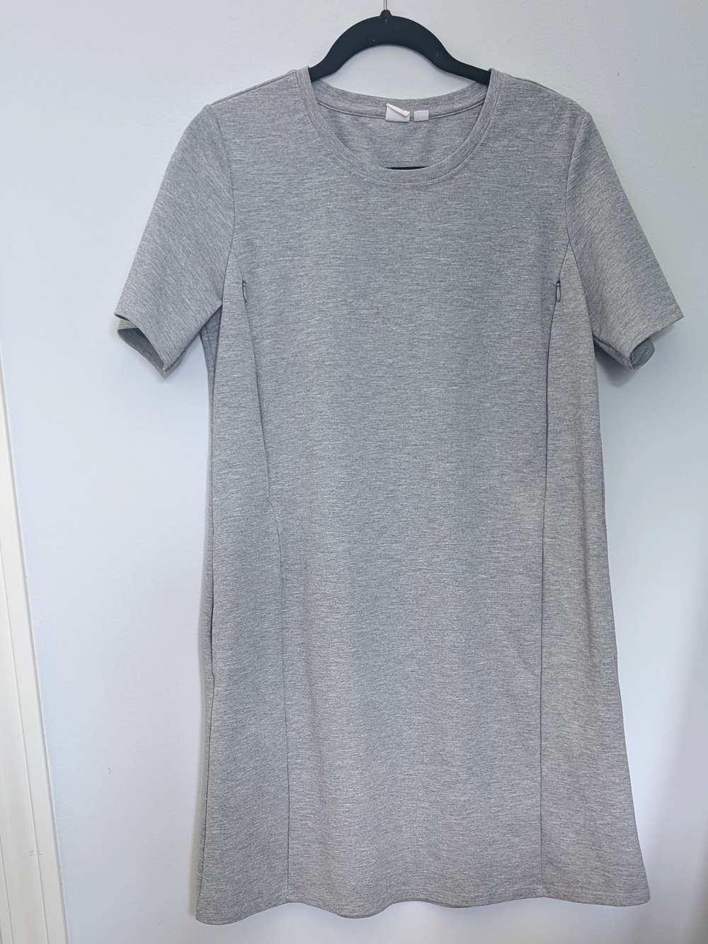Classic GAP Maternity Short Sleeve Grey Shift Dress